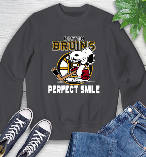 NHL Boston Bruins Snoopy Perfect Smile The Peanuts Movie Hockey T Shirt Sweatshirt 6