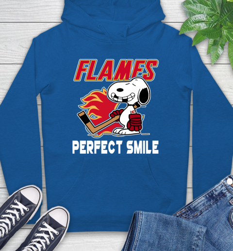NHL Calgary Flames Snoopy Perfect Smile The Peanuts Movie Hockey T Shirt Hoodie 9