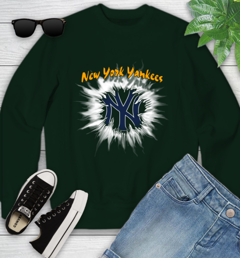 New York Yankees MLB Baseball Adoring Fan Rip Sports Youth Sweatshirt 9