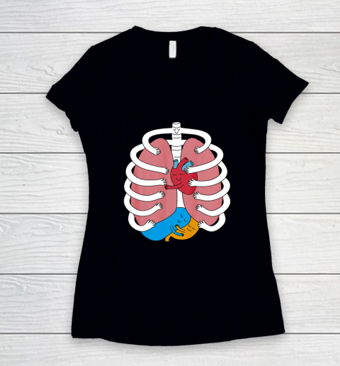 Hugging Anatomy Shirt Costume Funny Skeleton Organ Hug Women's V-Neck T-Shirt