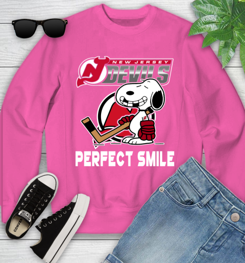 NHL New Jersey Devils Snoopy Perfect Smile The Peanuts Movie Hockey T Shirt Youth Sweatshirt 6