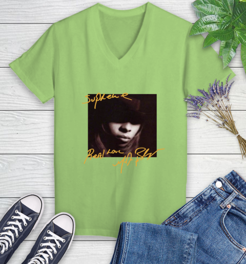 Mary J Blige Women's V-Neck T-Shirt 11