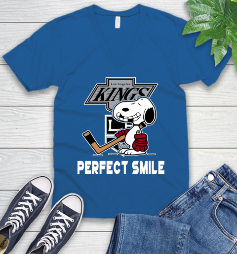 NHL Los Angeles Kings Snoopy Perfect Smile The Peanuts Movie Hockey T Shirt V-Neck T-Shirt 5