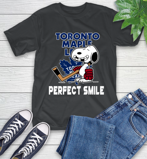 NHL Toronto Maple Leafs Snoopy Perfect Smile The Peanuts Movie Hockey T Shirt T-Shirt