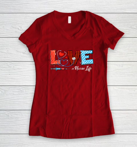 Love Nurselife Valentine Nurse Leopard Print Plaid Heart Women's V-Neck T-Shirt 13