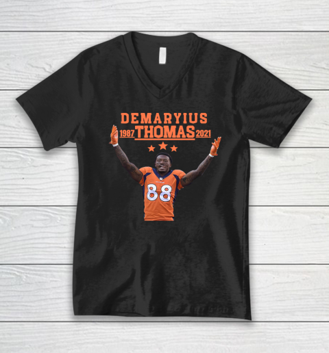 Demaryius Thomas 1987 2021 V-Neck T-Shirt