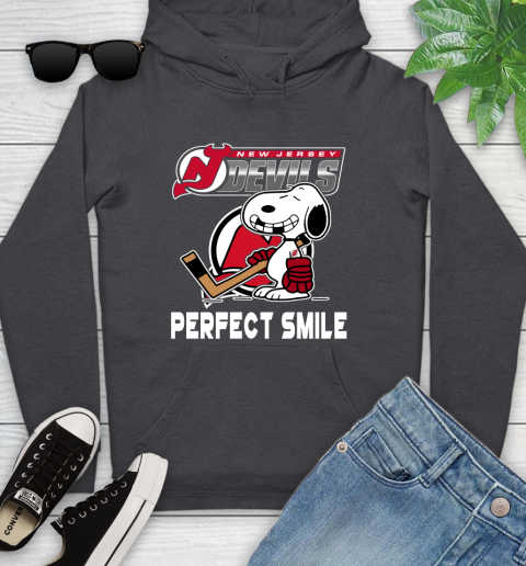 NHL New Jersey Devils Snoopy Perfect Smile The Peanuts Movie Hockey T Shirt Youth Hoodie 8