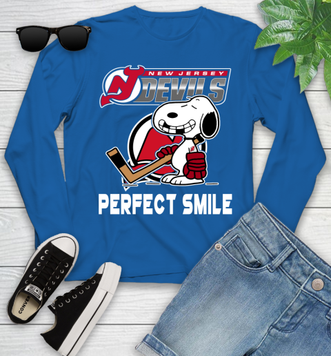 NHL New Jersey Devils Snoopy Perfect Smile The Peanuts Movie Hockey T Shirt Youth Long Sleeve 10