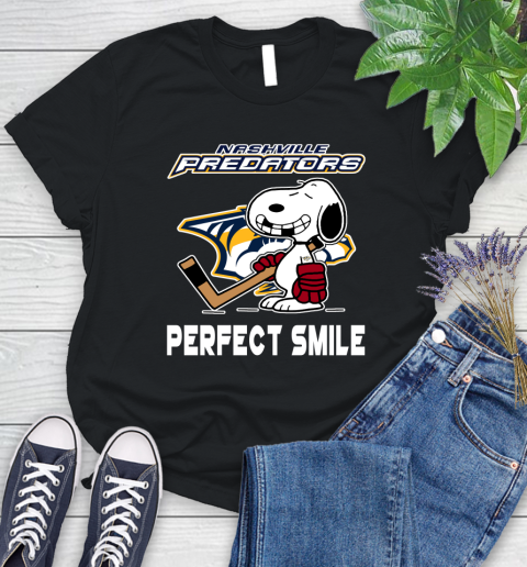 NHL Nashville Predators Snoopy Perfect Smile The Peanuts Movie Hockey T Shirt Women's T-Shirt