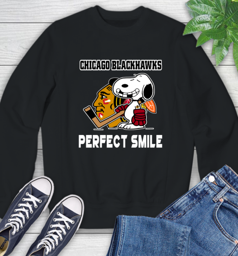 NHL Chicago Blackhawks Snoopy Perfect Smile The Peanuts Movie Hockey T Shirt Sweatshirt