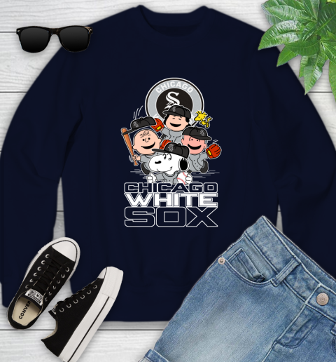MLB Chicago White Sox Snoopy Charlie Brown Woodstock The Peanuts Movie Baseball T Shirt_000 Youth Sweatshirt 2