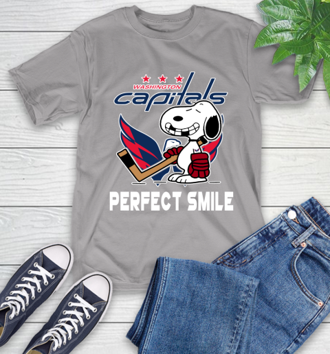 NHL Washington Capitals Snoopy Perfect Smile The Peanuts Movie Hockey T Shirt T-Shirt 6