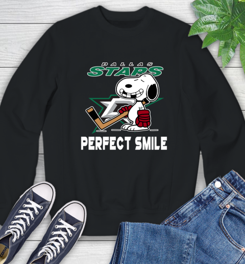 NHL Dallas Stars Snoopy Perfect Smile The Peanuts Movie Hockey T Shirt Sweatshirt
