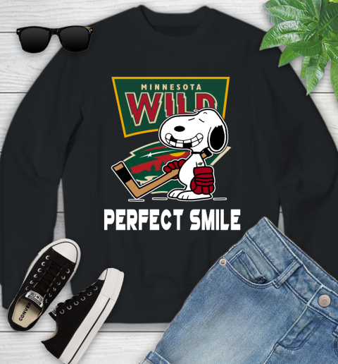 NHL Minnesota Wild Snoopy Perfect Smile The Peanuts Movie Hockey T Shirt Youth Sweatshirt