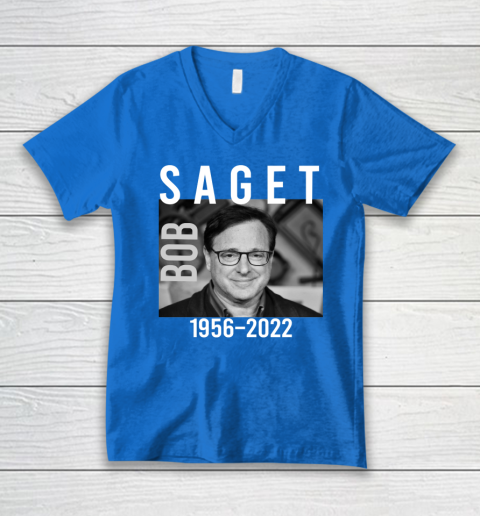Bob Saget 1956 2022 RIP V-Neck T-Shirt 10