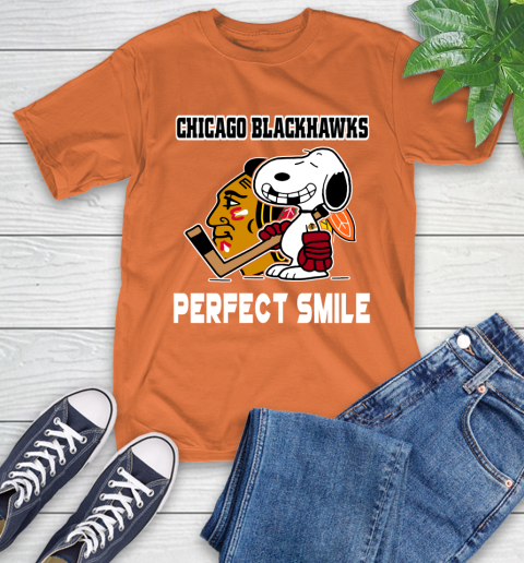 NHL Chicago Blackhawks Snoopy Perfect Smile The Peanuts Movie Hockey T Shirt T-Shirt 16