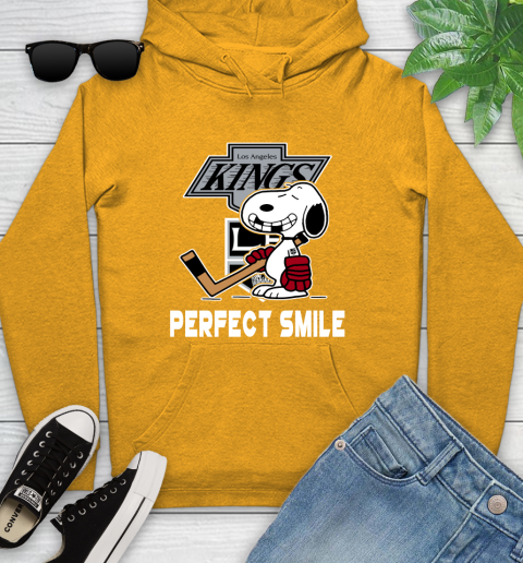 NHL Los Angeles Kings Snoopy Perfect Smile The Peanuts Movie Hockey T Shirt Youth Hoodie 2