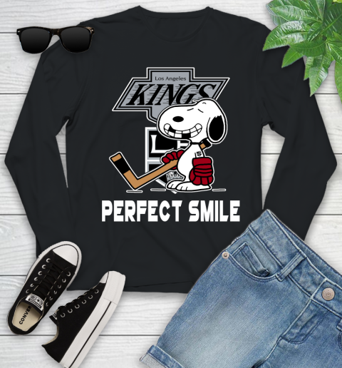 NHL Los Angeles Kings Snoopy Perfect Smile The Peanuts Movie Hockey T Shirt Youth Long Sleeve