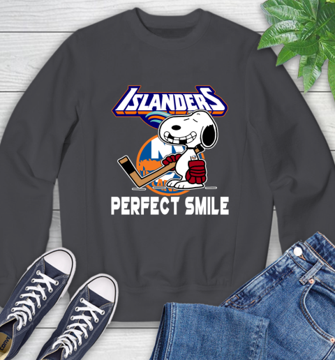 NHL New York Islanders Snoopy Perfect Smile The Peanuts Movie Hockey T Shirt Sweatshirt 6