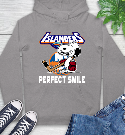 NHL New York Islanders Snoopy Perfect Smile The Peanuts Movie Hockey T Shirt Hoodie 18