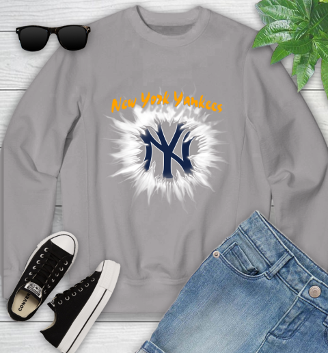 New York Yankees MLB Baseball Adoring Fan Rip Sports Youth Sweatshirt 3