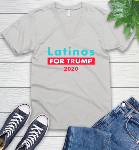 Latinos Trump 2020 V-Neck T-Shirt