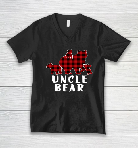 Uncle Bear 3 Cubs Shirt Christmas Mama Bear Plaid Pajama V-Neck T-Shirt