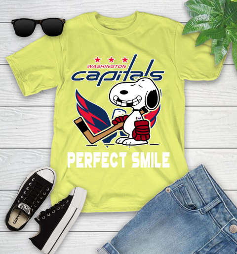 NHL Washington Capitals Snoopy Perfect Smile The Peanuts Movie Hockey T Shirt Youth T-Shirt 10