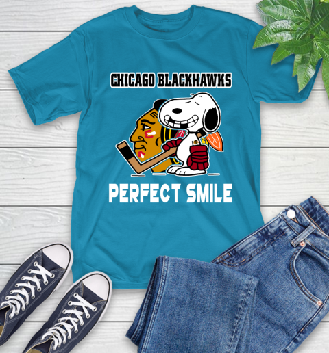 NHL Chicago Blackhawks Snoopy Perfect Smile The Peanuts Movie Hockey T Shirt T-Shirt 9