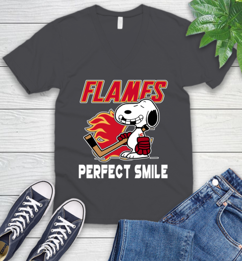 NHL Calgary Flames Snoopy Perfect Smile The Peanuts Movie Hockey T Shirt V-Neck T-Shirt 4