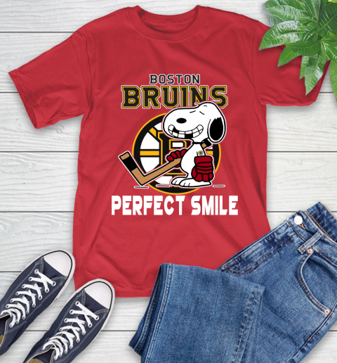 NHL Boston Bruins Snoopy Perfect Smile The Peanuts Movie Hockey T Shirt T-Shirt 11