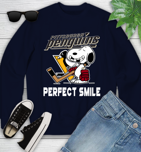 NHL Boston Bruins Snoopy Perfect Smile The Peanuts Movie Hockey Tee Shirt -  Nvamerch
