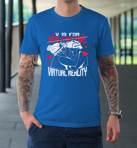 V Is For Virtual Reality Funny Valentine Couples Lovers Kiss T-Shirt 15