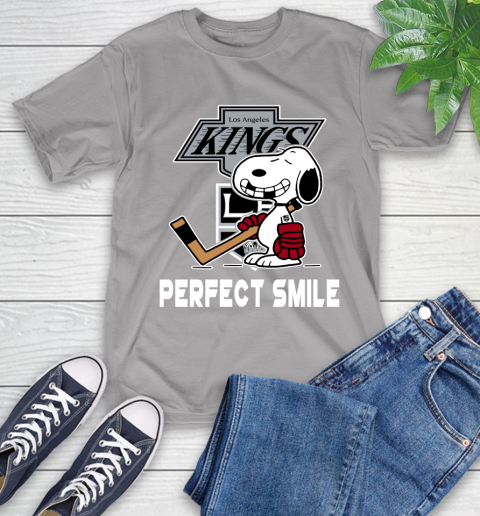NHL Los Angeles Kings Snoopy Perfect Smile The Peanuts Movie Hockey T Shirt T-Shirt 6