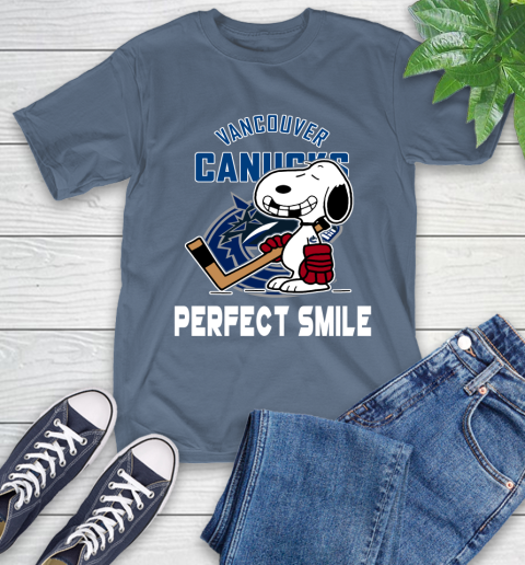 NHL Vancouver Canucks Snoopy Perfect Smile The Peanuts Movie Hockey T Shirt T-Shirt 8