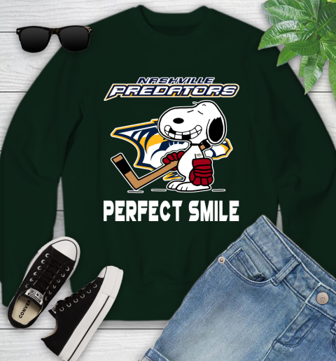 NHL Nashville Predators Snoopy Perfect Smile The Peanuts Movie Hockey T Shirt Youth Sweatshirt 9