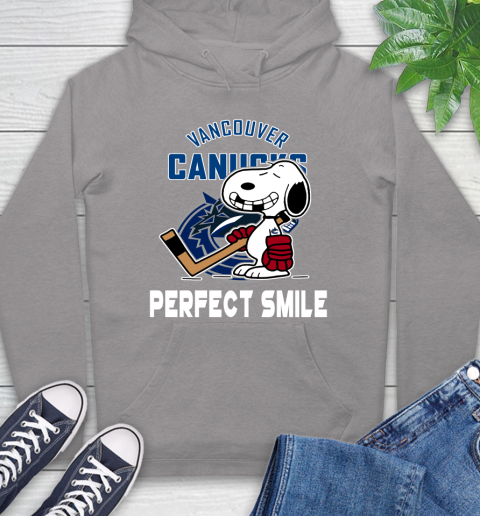 NHL Vancouver Canucks Snoopy Perfect Smile The Peanuts Movie Hockey T Shirt Hoodie 6