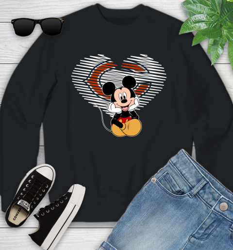 NFL Chicago Bears The Heart Mickey Mouse Disney Football T Shirt_000 Youth Sweatshirt