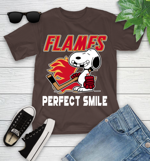 NHL Calgary Flames Snoopy Perfect Smile The Peanuts Movie Hockey T Shirt Youth T-Shirt 7
