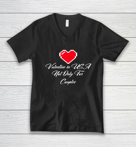 Saint Valentine In USA Not Only For Couples Lovers V-Neck T-Shirt