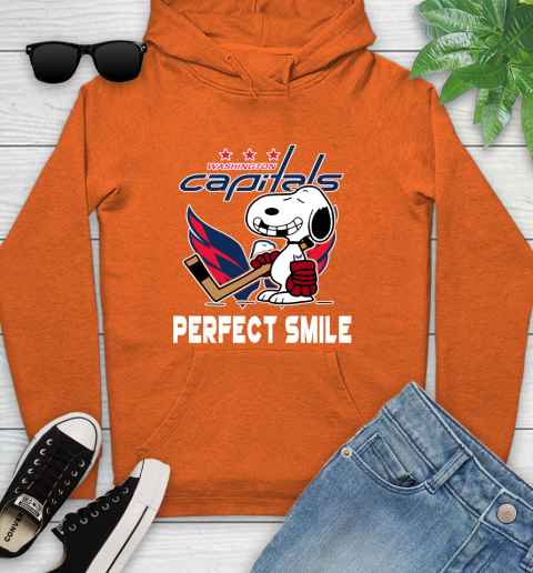 NHL Washington Capitals Snoopy Perfect Smile The Peanuts Movie Hockey T Shirt Youth Hoodie 4