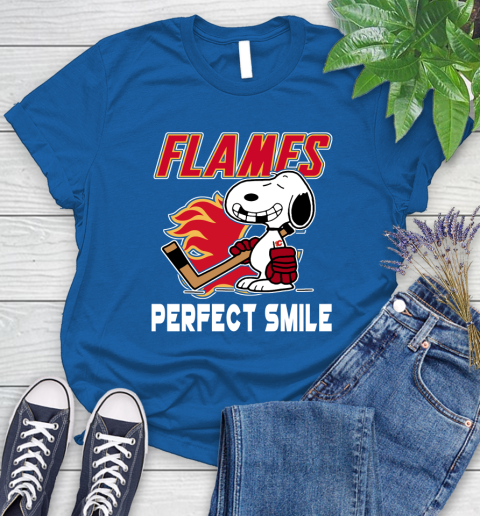 NHL Calgary Flames Snoopy Perfect Smile The Peanuts Movie Hockey T Shirt Women's T-Shirt 12