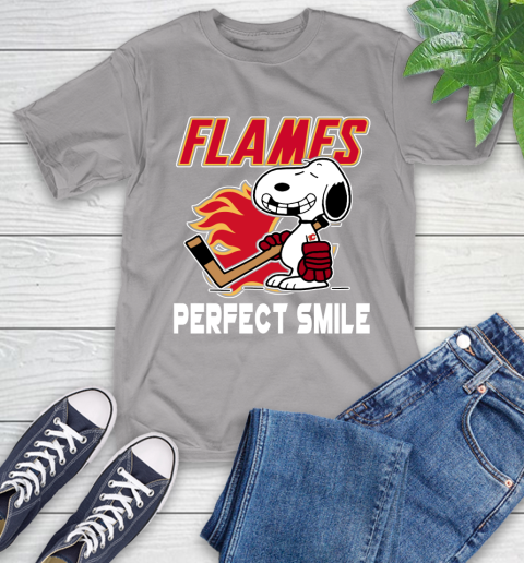 NHL Calgary Flames Snoopy Perfect Smile The Peanuts Movie Hockey T Shirt T-Shirt 6