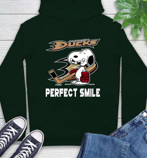NHL Anaheim Ducks Snoopy Perfect Smile The Peanuts Movie Hockey T Shirt Hoodie 12