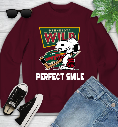 NHL Minnesota Wild Snoopy Perfect Smile The Peanuts Movie Hockey T Shirt Youth Sweatshirt 4