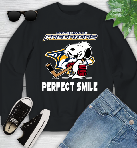 NHL Nashville Predators Snoopy Perfect Smile The Peanuts Movie Hockey T Shirt Youth Sweatshirt