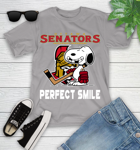NHL New York Rangers Snoopy Perfect Smile The Peanuts Movie Hockey T Shirt Youth T-Shirt 4