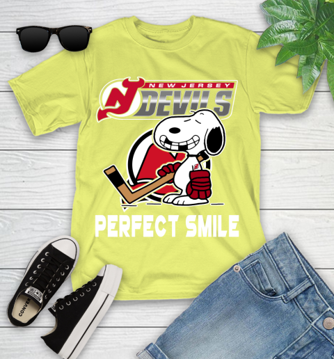 NHL New Jersey Devils Snoopy Perfect Smile The Peanuts Movie Hockey T Shirt Youth T-Shirt 10