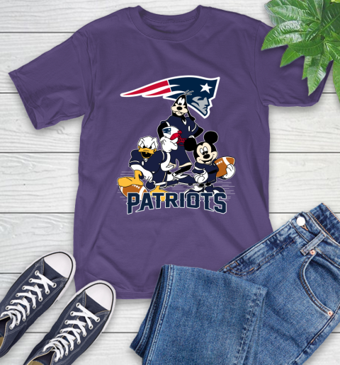 NFL New England Patriots Mickey Mouse Donald Duck Goofy Football Shirt T-Shirt 5