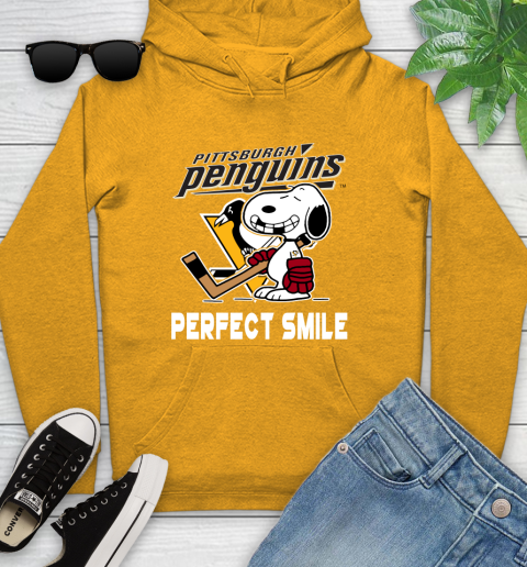 NHL Pittsburgh Penguins Snoopy Perfect Smile The Peanuts Movie Hockey T Shirt Youth Hoodie 2